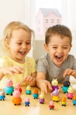 Peppa Pig 25-Piece Family Set - Image 6