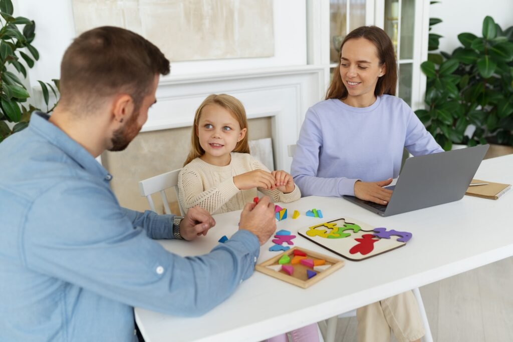 Where UAE Parents Can Find Interactive Play Checklists for Child Milestones